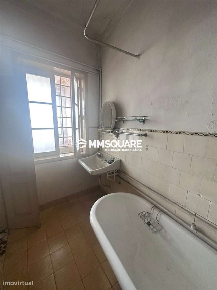 Moradia para Restaurar T5 Venda em Ourique,Ourique-21