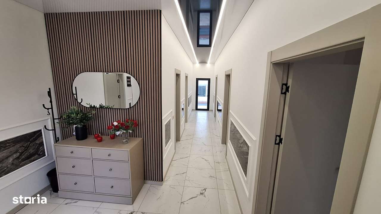 Case de vanzare in Agigea zona Steaua de Mare - Imagine principală: 5/20