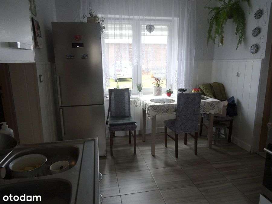 Trzebnica , 100m2 , 3 pokoje , 1 łazi, GARAŻ OGRÓD-11