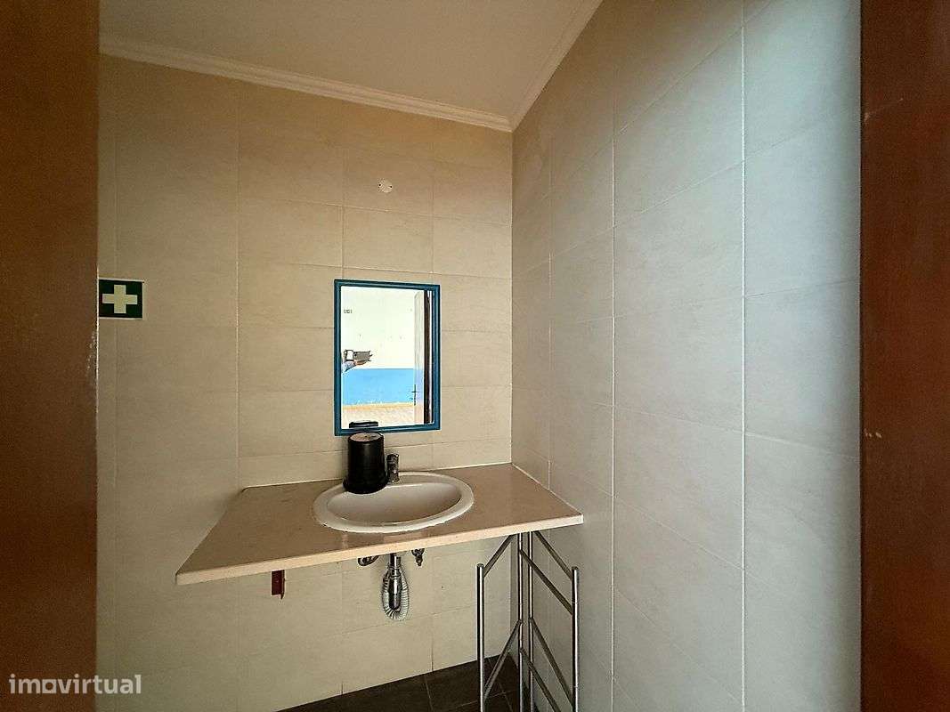 Loja  para arrendamento - Grande imagem: 4/12