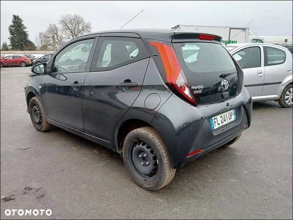 Toyota Aygo - 1