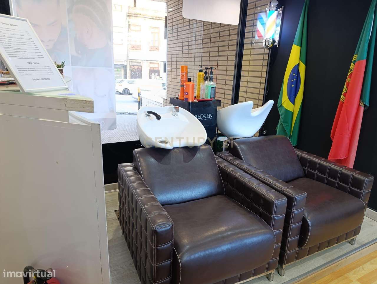 Trespasse de barbearia , Constituição Porto-5