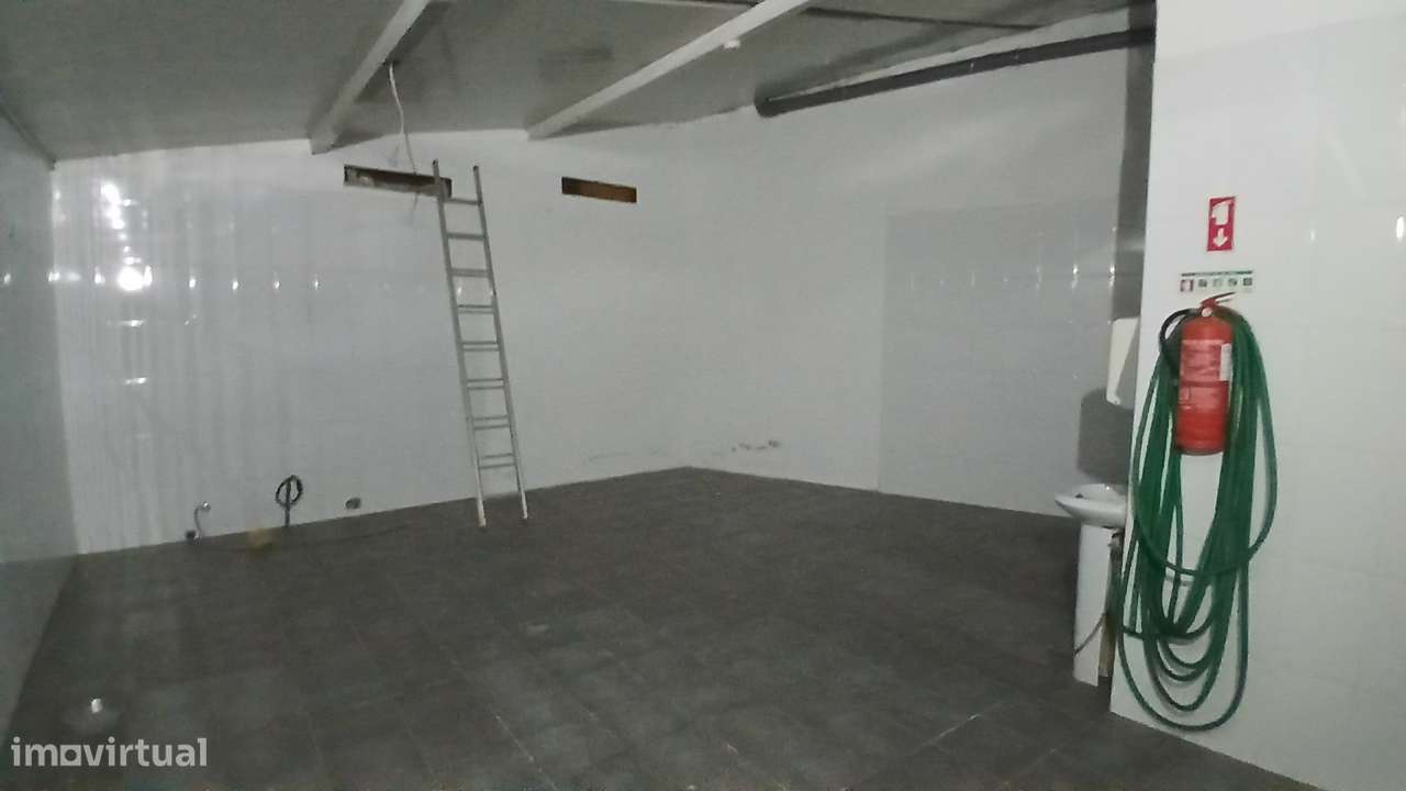 Vendo Moradia Rústica - Grande imagem: 5/22