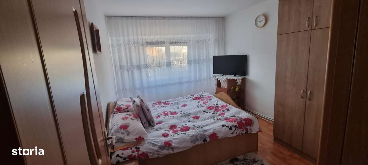 Apartament 3 camere Piata Mare - Imagine principală: 4/5