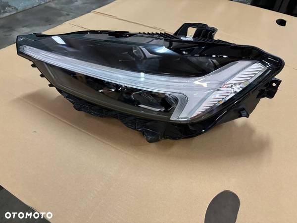 VOLVO XC60 II LIFT LAMPA LEWY PRZÓD FULL LED 32342514 MID - 3