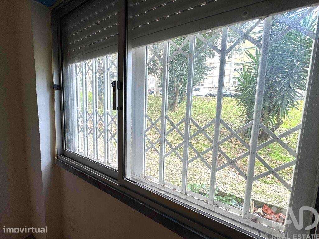 Apartamento T2 em Benfica de 56 m2 - Grande imagem: 5/16