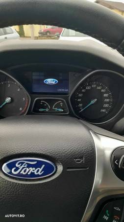 Ford Focus - 10