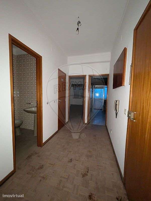 Apartamento T2 para venda - Grande imagem: 2/8