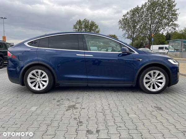 Tesla Model X Long Range Plus - 13