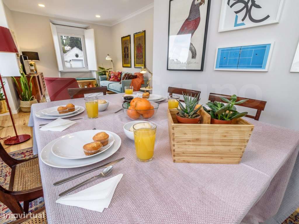 Apartamento T2 Remodelado na Estrela-4