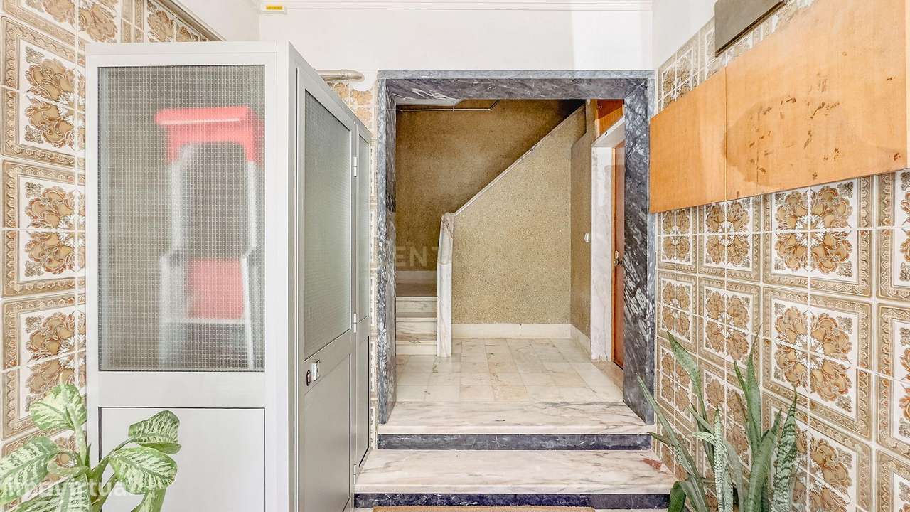 Apartamento T2 na Quinta do Rouxinol, Corroios-20