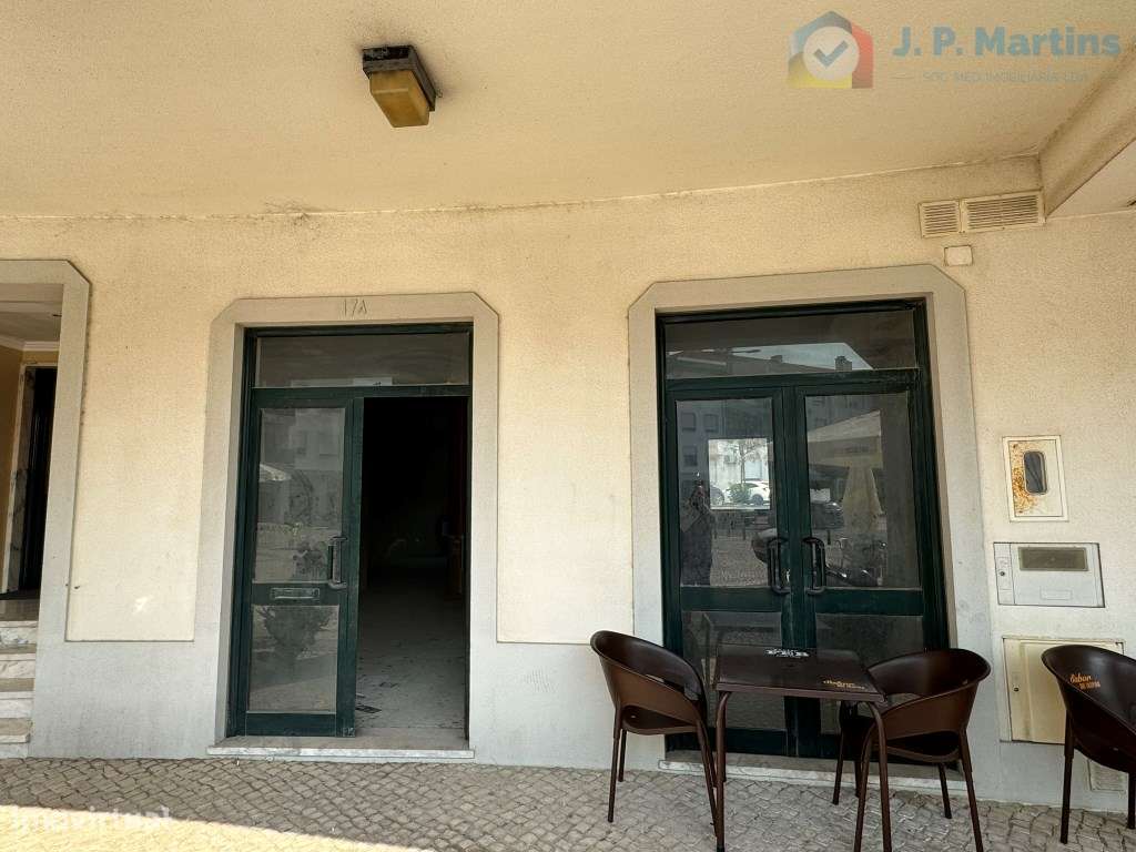 Loja para comércio e serviços - Urbanização Vila Rosa, Alhos Vedros-10