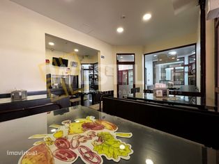 Restaurante localizado no coração da Vila - Centro de Mafra - EXCLU... - Grande imagem: 4/11
