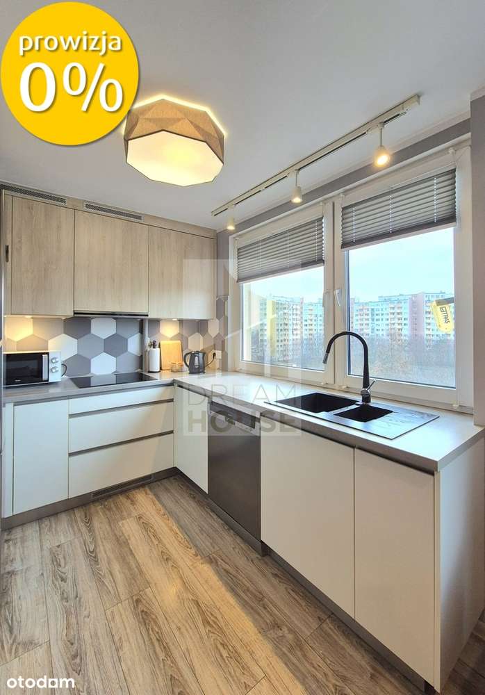 Przestronne 4 pokojowe mieszkanie na Różance-9