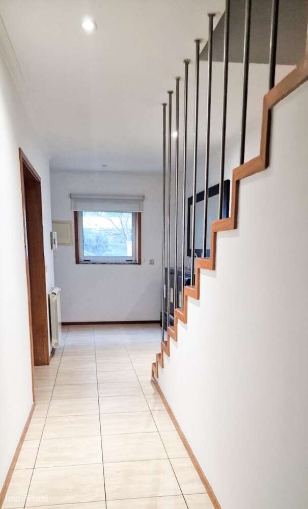 Moradia V4 em banda - Vieira do Minho-19