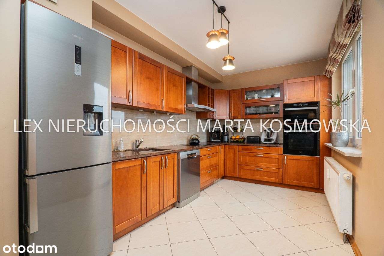 Bemowo, ul. Osmańczyka,2 miejsca w garażu, piwnica-6