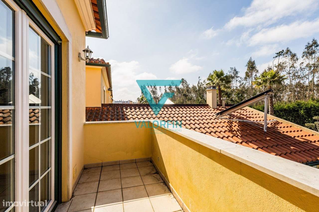 Moradia T4 c/ Jardim e Logradouro - Trutas - Marinha Grande-38