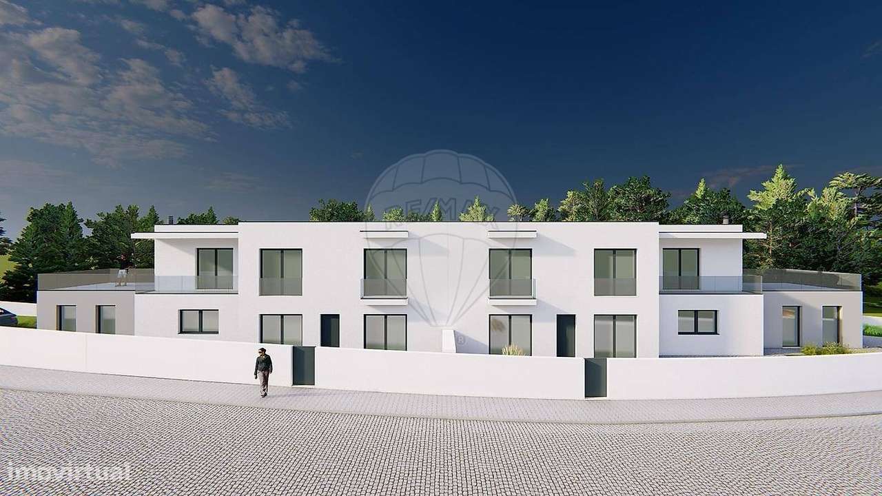 Moradia T4 para venda - Grande imagem: 2/15