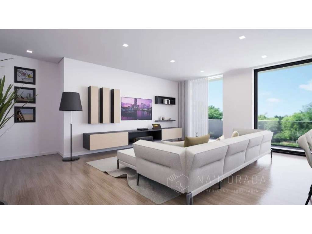 Apartamento T3 com duas frentes e duas varandas no Empreendimento L...-17