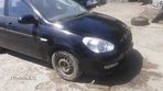 Maner usa Hyundai Accent 3 - 2