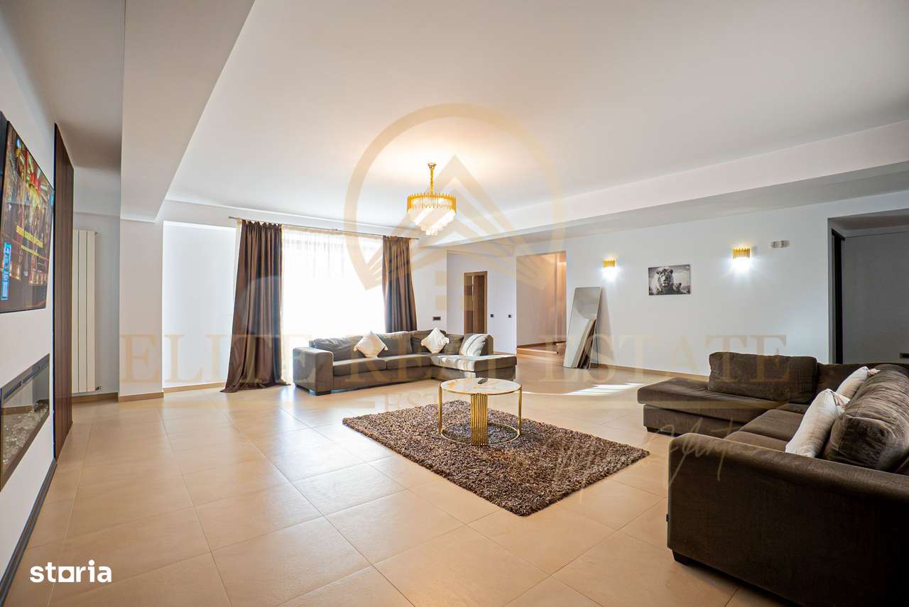 Stațiunea Mamaia Nord / Langa mare - Vânzare casa deosebita P+1E-8