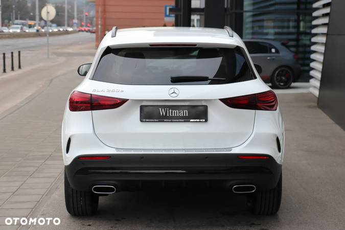 Mercedes-Benz GLA 250 e PHEV AMG Line 8G-DCT - 8