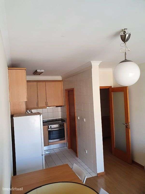 Apartamento T1 para arrendamento - Grande imagem: 4/9