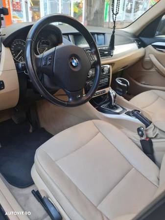 BMW X1 xDrive20d Aut. - 6