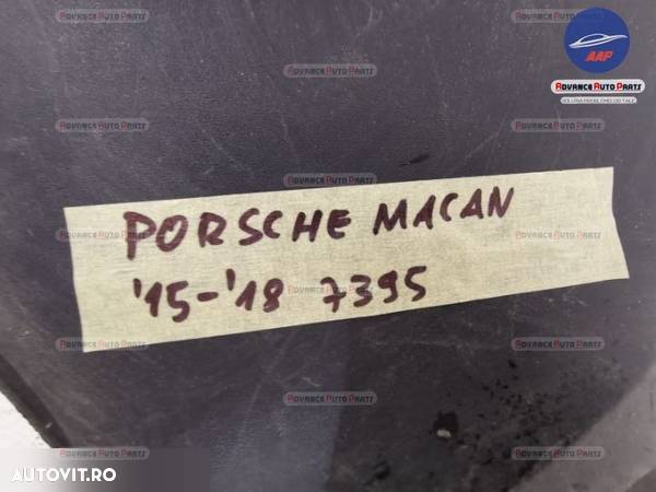 Fusta spate Porsche Macan an 2015 la 2018 cod 95B807834 - originala in stare buna - 6
