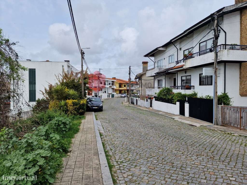 Terreno para construção em Aguas Santas com 2200m2. - Grande imagem: 2/5