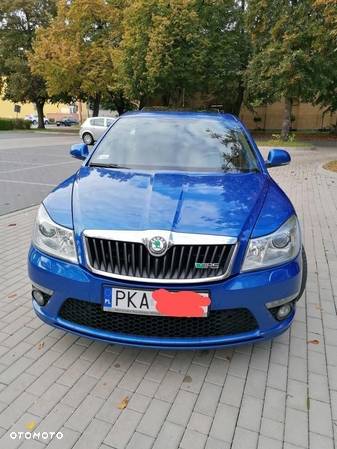 Skoda Octavia 2.0 TFSI RS - 2