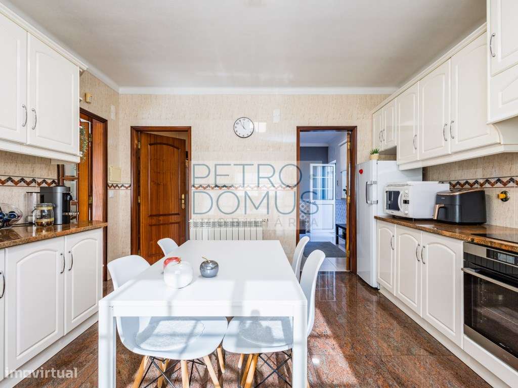 MORADIA UNIFAMILIAR TERREA T4+1, MACEIRA, LEIRIA-8