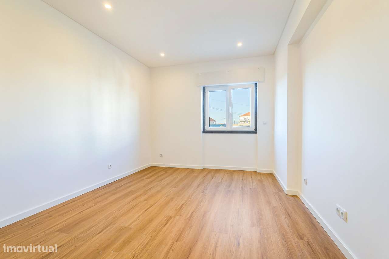 Apartamento T3, Charneca da Caparica - Grande imagem: 5/19