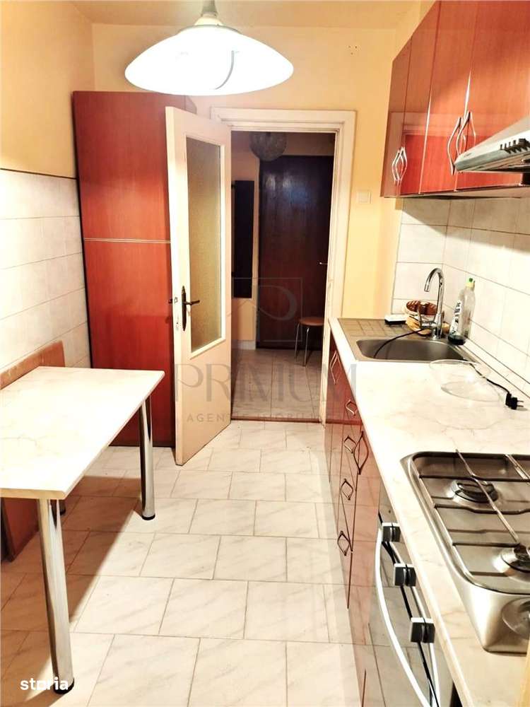 TORONTAL - ETAJ 1 - LIFT - 3 cam - decomandat - debara - clima - BOXA - Imagine principală: 2/7