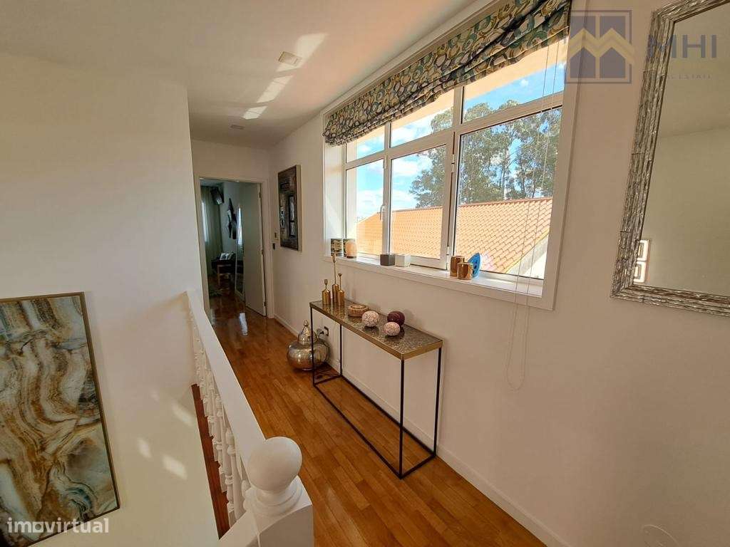 Propriedade com duas casas T2 na Madalena com piscina e a 700 m da ...-16