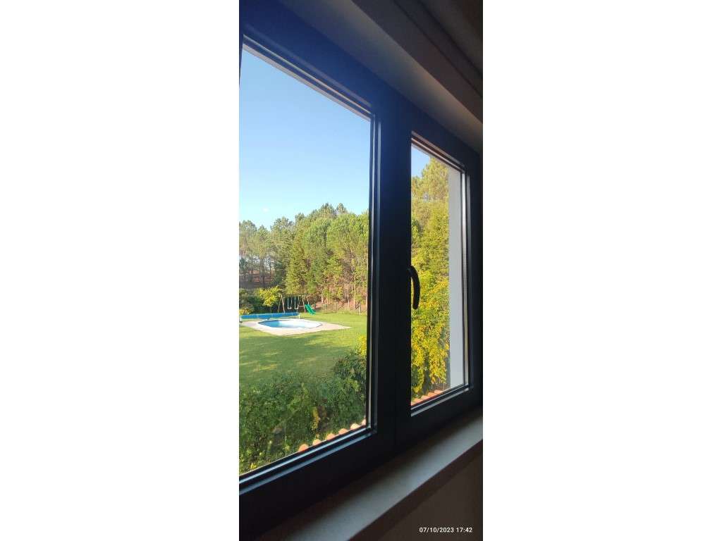 Quinta com duas moradias, anexos, diversas arvores de fruto, vinha ...-41