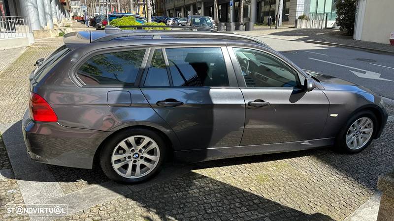 BMW 320 d Touring Dynamic - 8