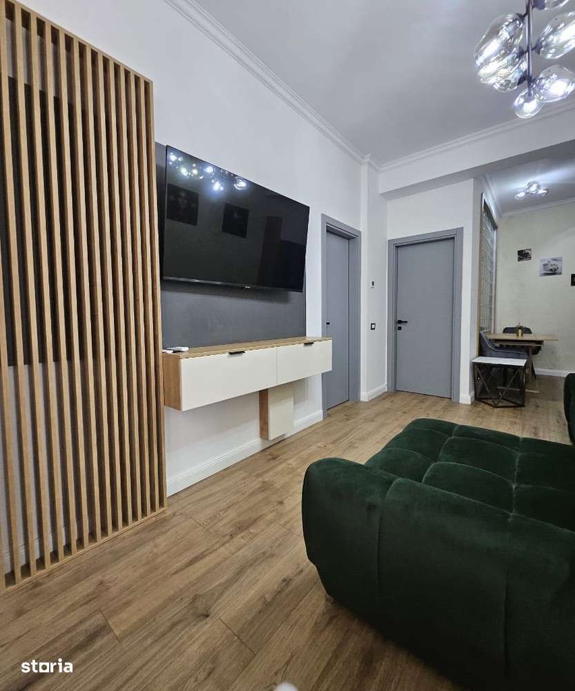 Apartament cu 3 camere, lux, situat ultracentral Oradea! - Imagine principală: 4/18