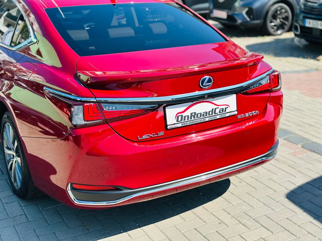 Lexus Seria ES 300h Luxury Line - 31