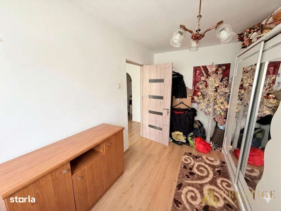 Apartament cu 2 camere tip L de vanzare in Rogerius - Oradea-5