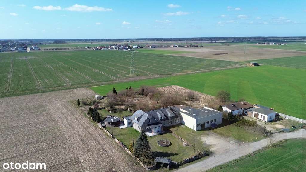 Piękny dworek z ogromnym potencjałem i warsztatem-1