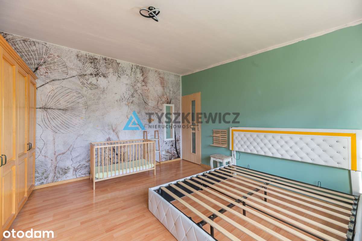 Dom w zabudowie bliźniaczej z ogrodem i sadem-10