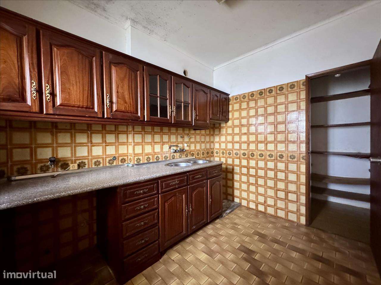 Apartamento T3, com Varanda, no Centro do Pinhal Novo - Grande imagem: 5/21