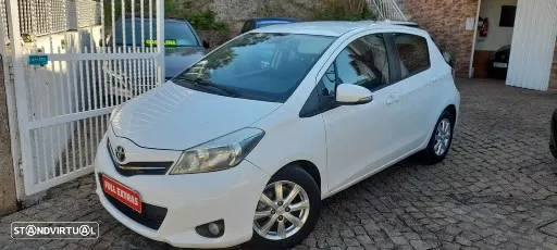 Toyota Yaris 1.4 D-4D Comfort+Navi - 26