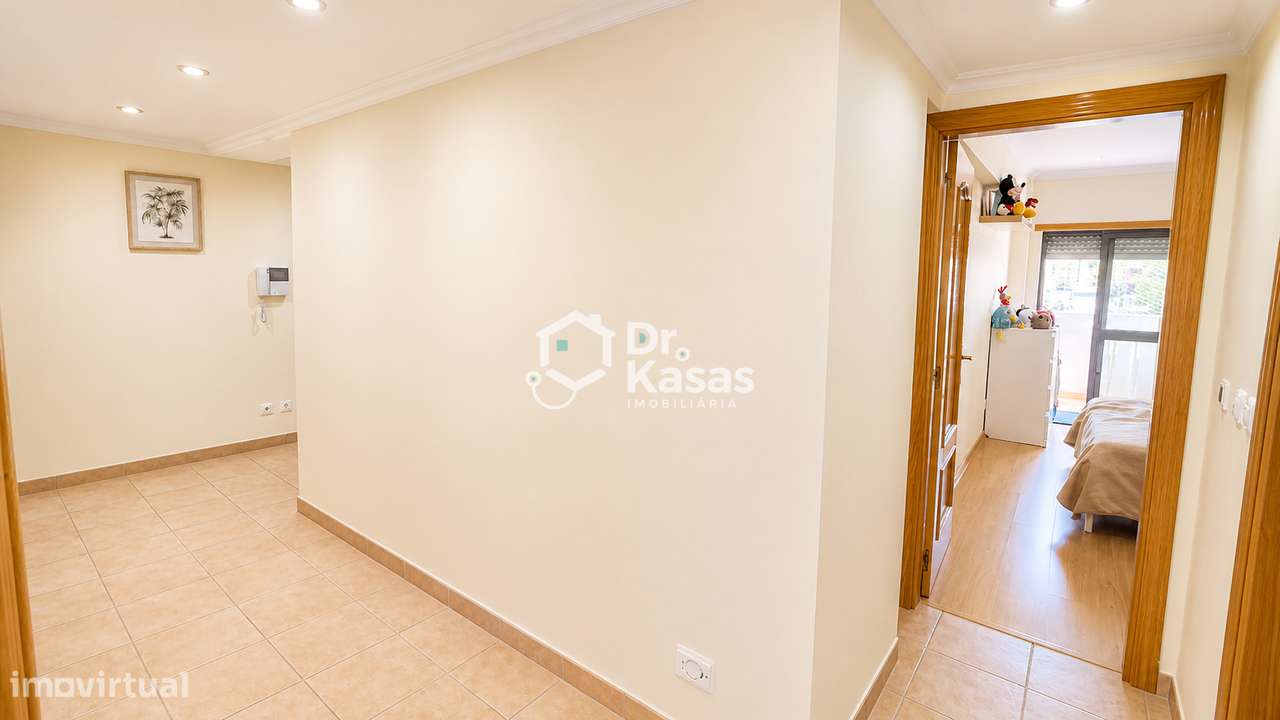 Apartamento T3 próximo Hospital do Barreiro-21