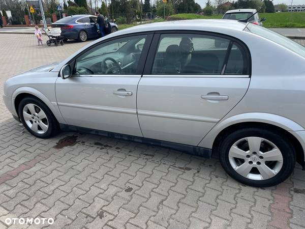 Opel Vectra - 8