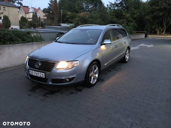 Volkswagen Passat 2.0 TDI Comfortline DSG - 1