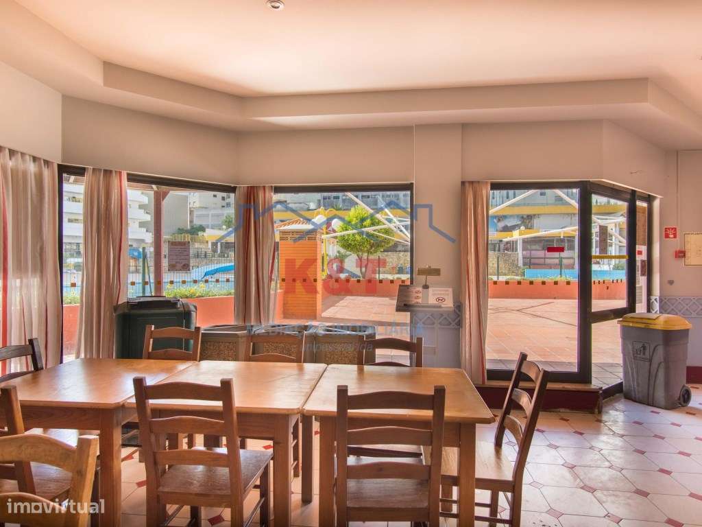 Espaço para Restaurante | Praia da Rocha | 947 m² | Inserido em Emp...-9