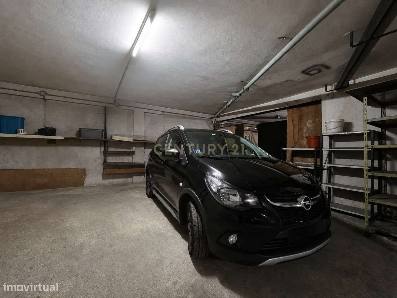 APARTAMENTO T2 | VARANDA | LUGAR DE GARAGEM | ARRUMOS | ELEVADOR | GON-22