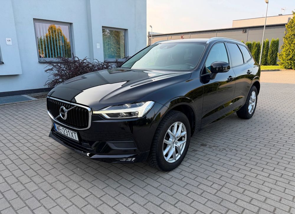 Volvo XC60 II T4 Momentum Pro 2019